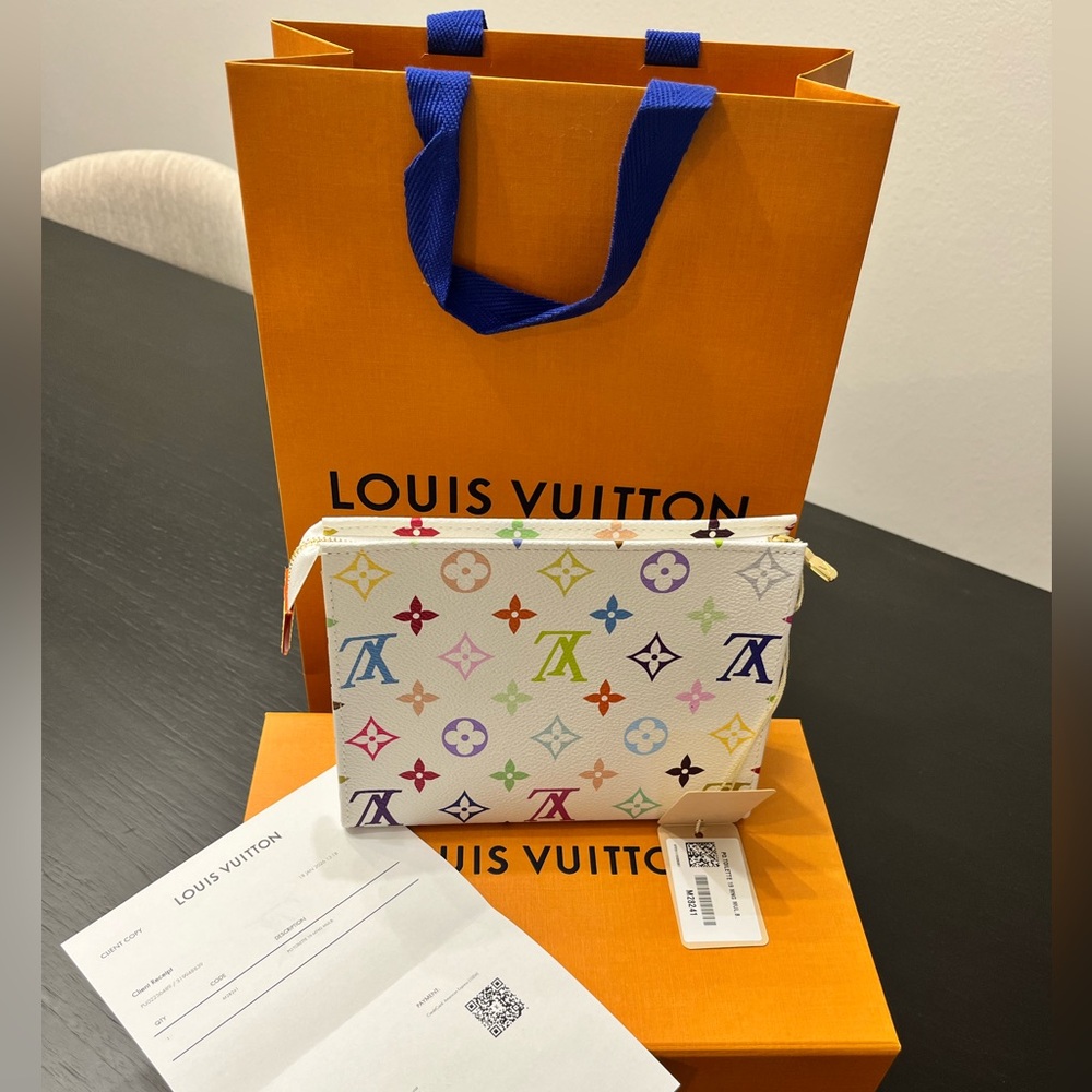 NEW 🩷 Louis Vuitton x Takashi Murakami White Multi Toiletry Pouch 19 *Limit Ed* - Picture 4 of 15